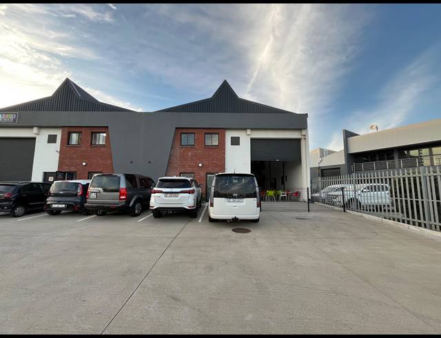 420M² WAREHOUSE TO LET IN RIVERGATE